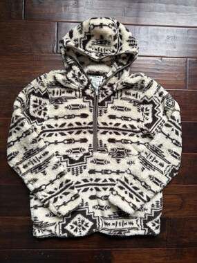 Ariat R.E.A.L. Women's Southwestern Sherpa 1/4 Zip Hoodie, Size M